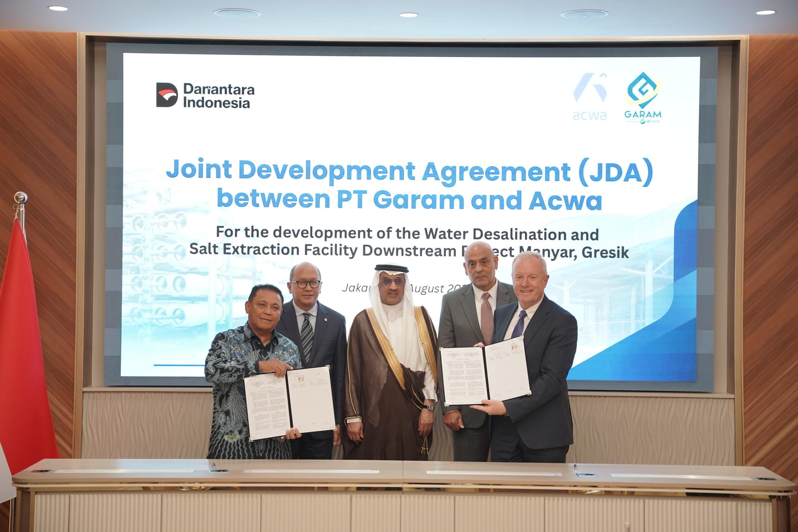 Acwa and PT GARAM to build $400 million desalination and salt project in Indonesia