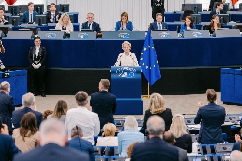 Von der Leyen announces new European Water initiative in State of the Union address