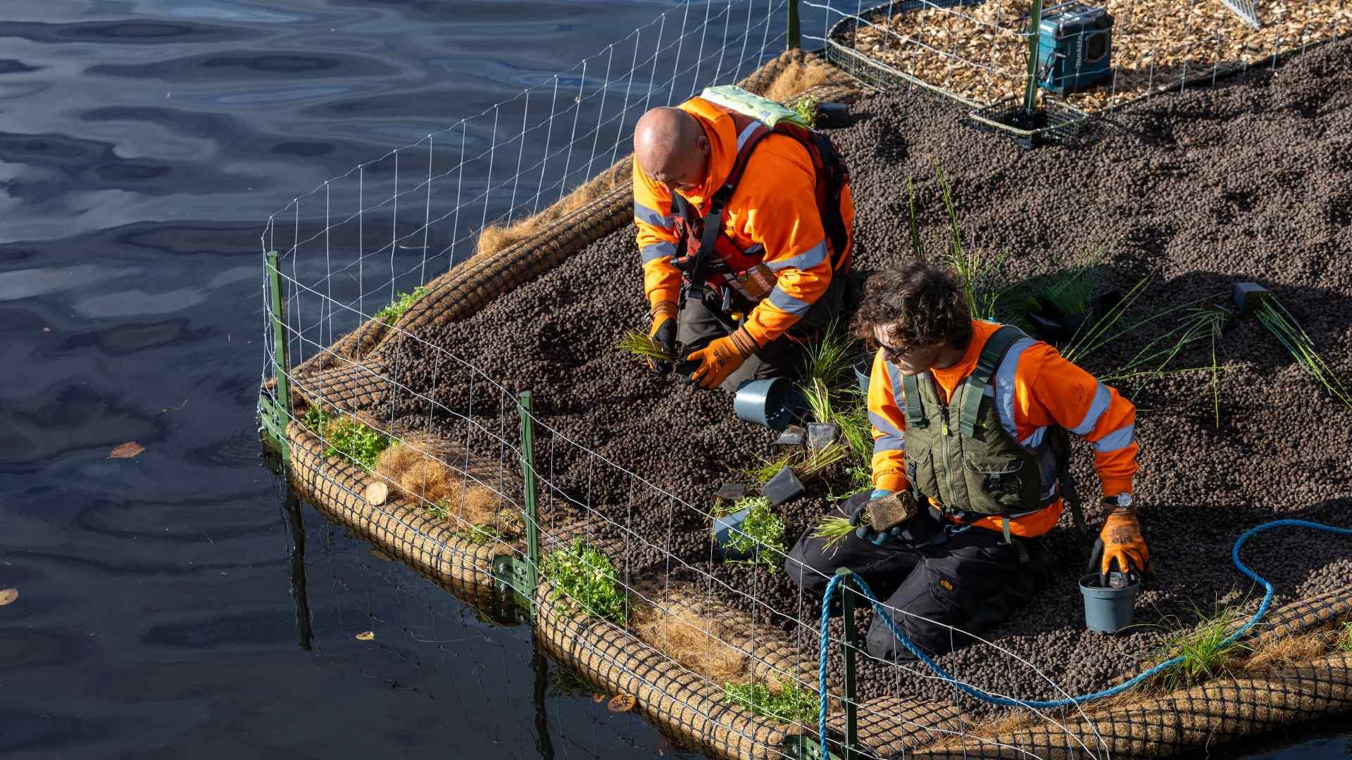 Water Insecutiry RSE and Biomatrix unveil Clyde’s newest island – Smart Water Magazine